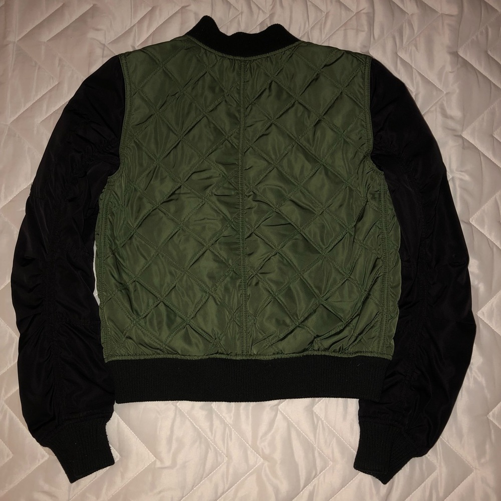 Bomber jacket - Picture 3 of 3